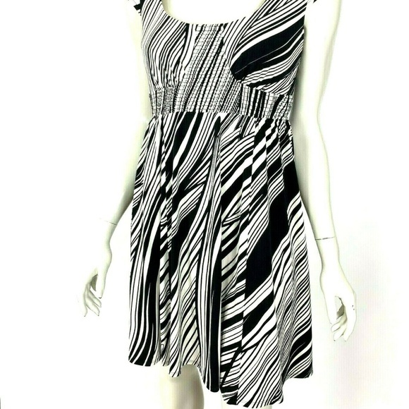 Laundry By Design Short‎ Sleeve Sheath Dress NWT - Picture 1 of 8